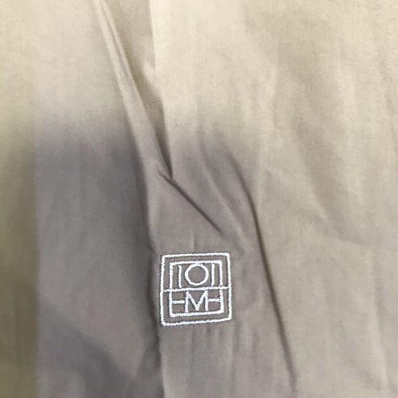 Toteme Tan Cotton Button-Down Shirt - Picture 3 of 5